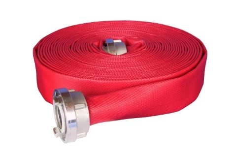 Cluster brandslang rood gemonteerd met Storz koppelingen